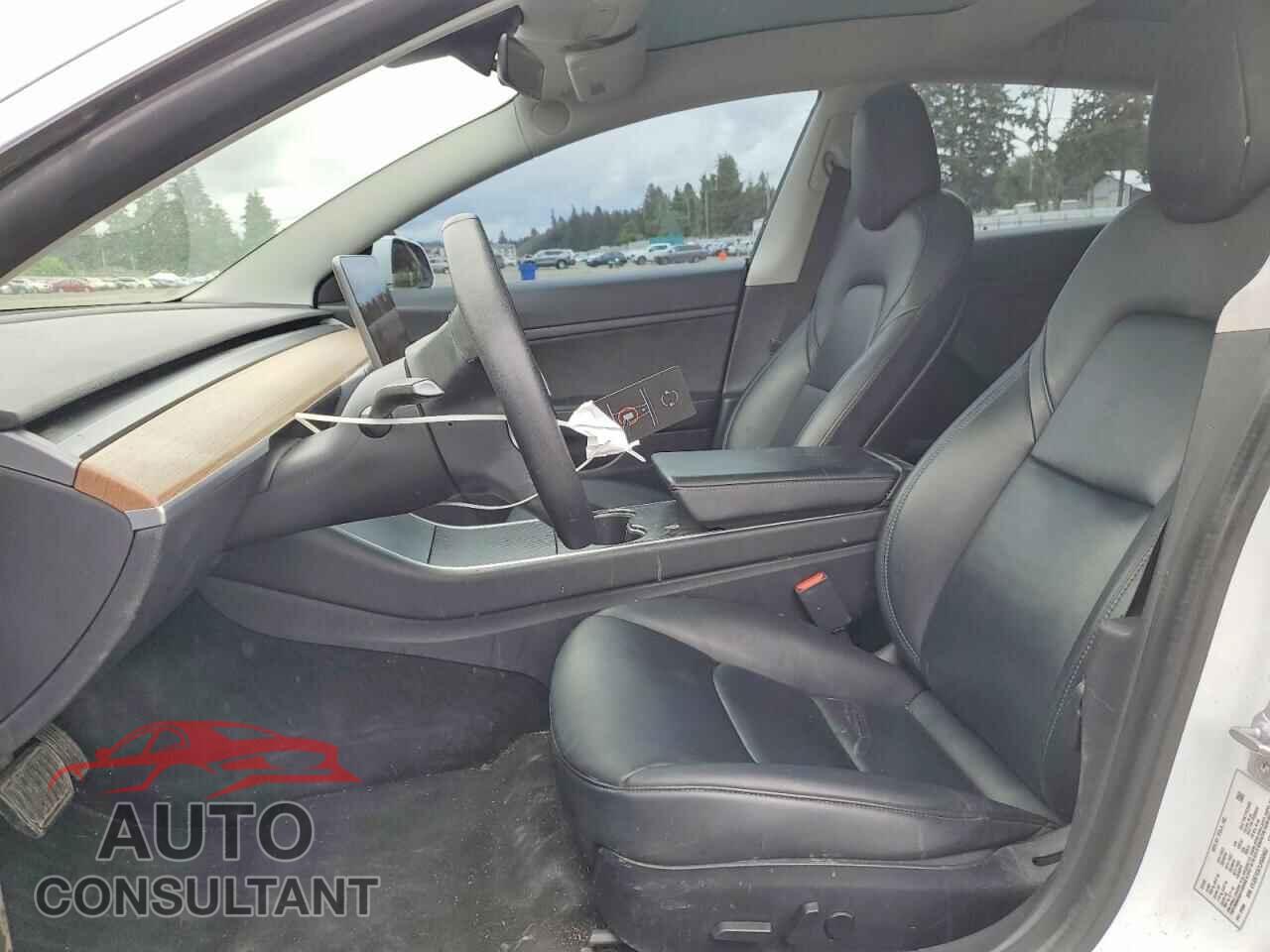 TESLA MODEL 3 2020 - 5YJ3E1EA7LF660452
