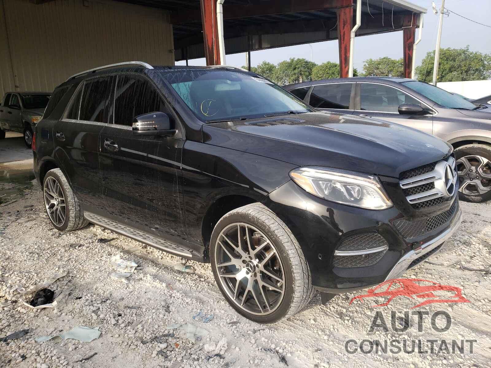 MERCEDES-BENZ GLE-CLASS 2016 - 4JGDA5JB4GA689116