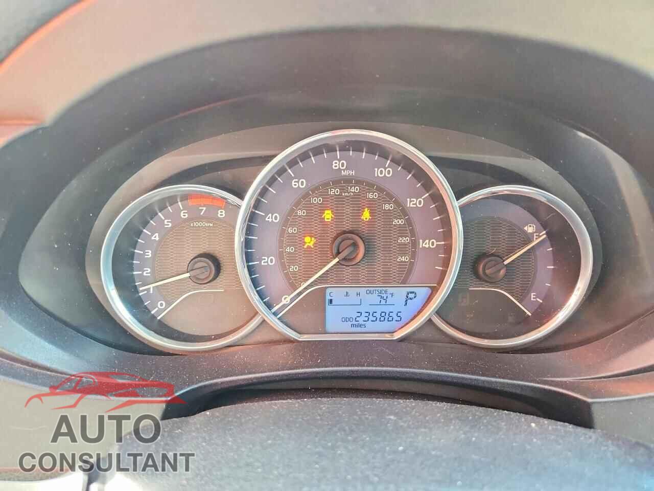 TOYOTA COROLLA 2014 - 2T1BURHEXEC192767