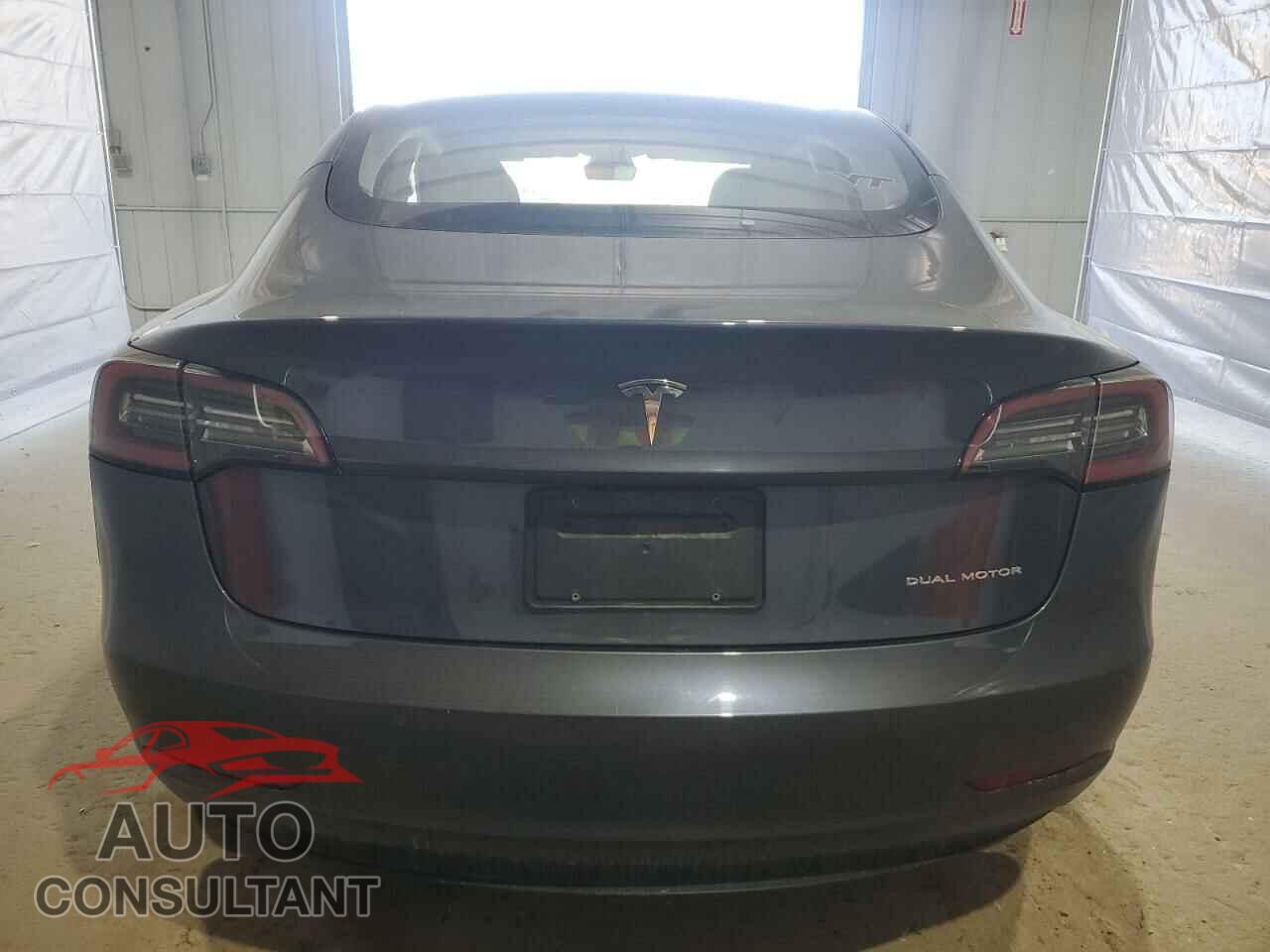 TESLA MODEL 3 2021 - 5YJ3E1EB2MF036486