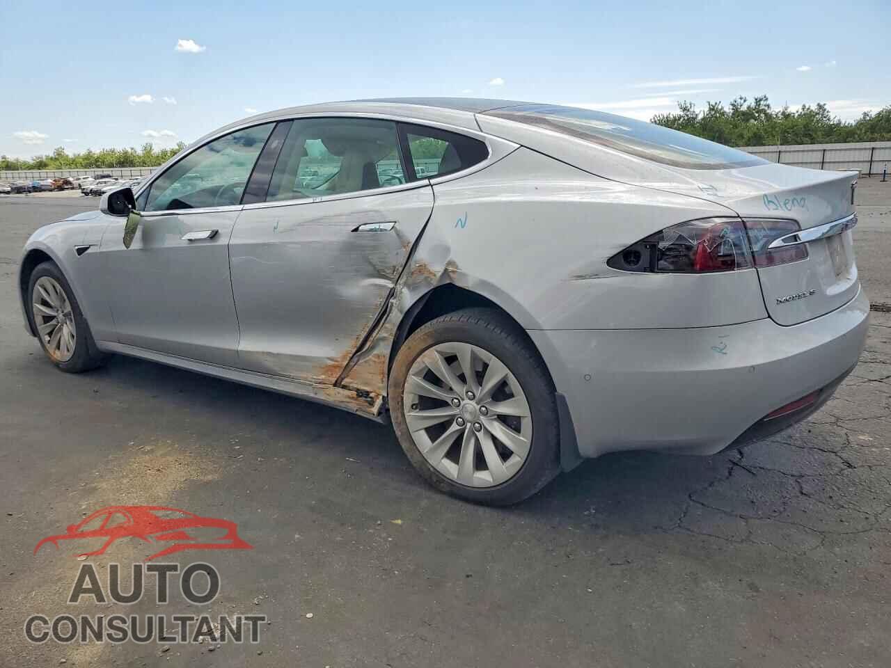 TESLA MODEL S 2018 - 5YJSA1E27JF276751