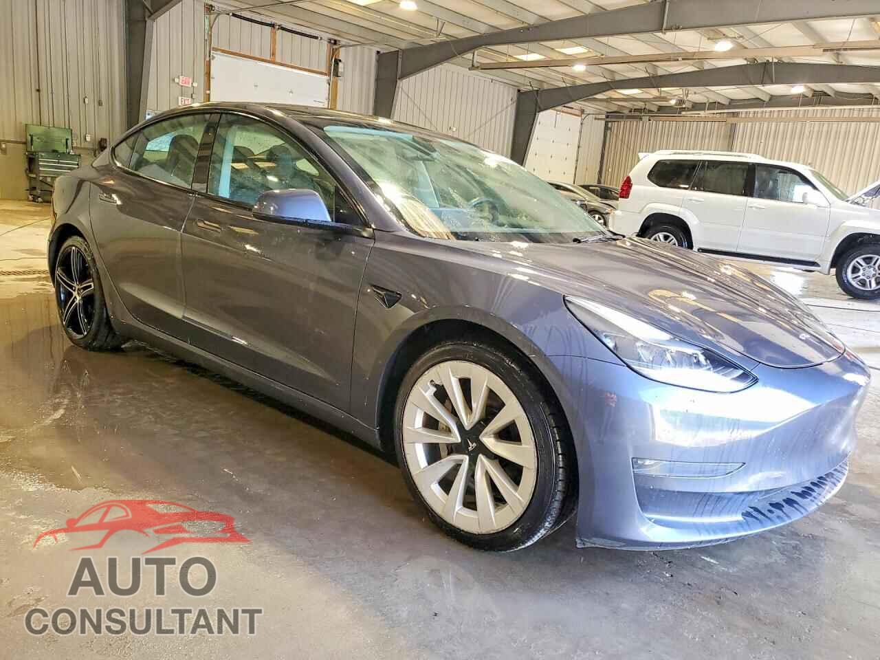 TESLA MODEL 3 2023 - 5YJ3E1EAXPF450157