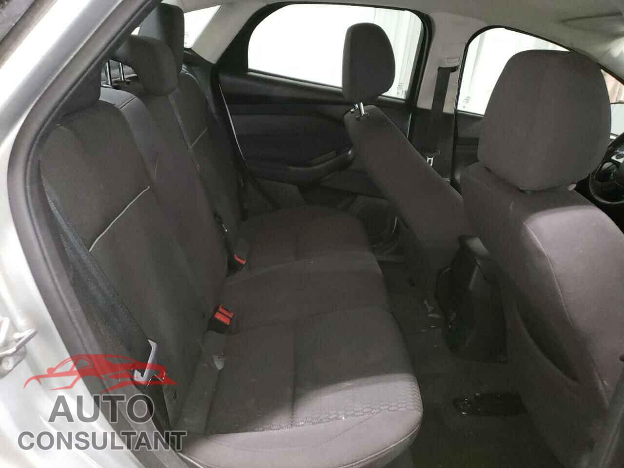 FORD FOCUS 2012 - 1FAHP3H23CL468920
