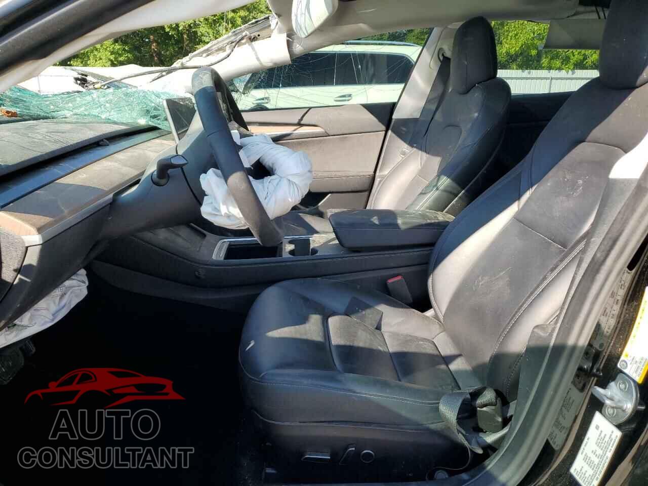 TESLA MODEL 3 2023 - 5YJ3E1EA5PF421181