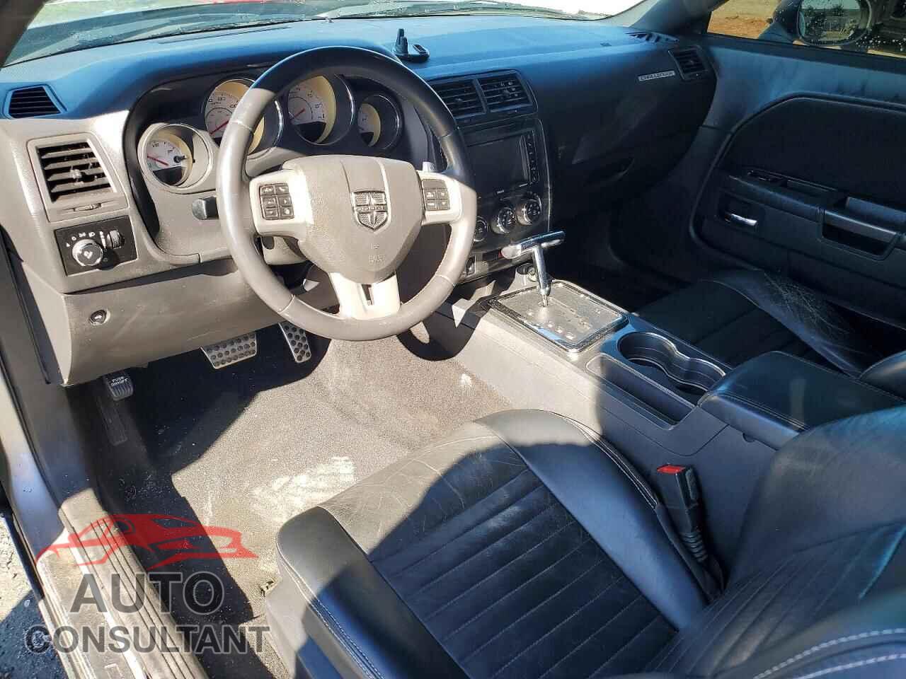 DODGE CHALLENGER 2013 - 2C3CDYAG6DH642000