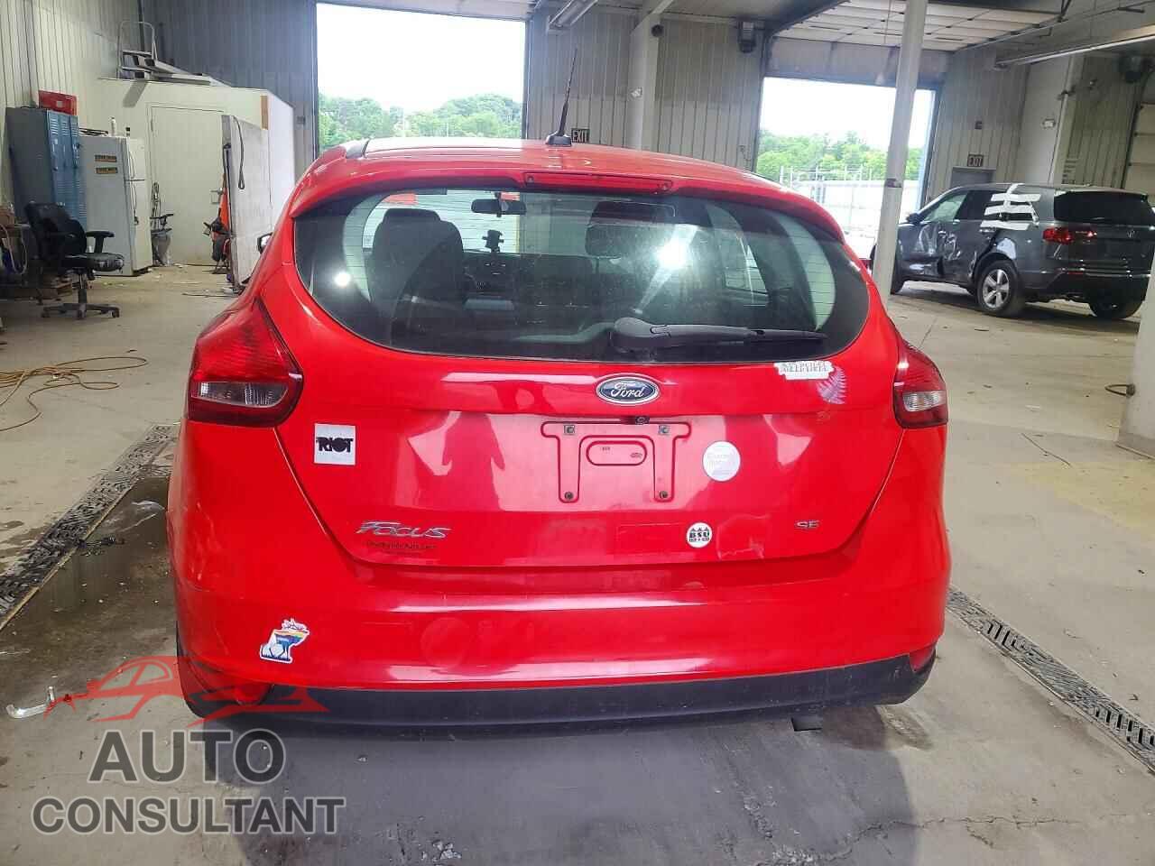 FORD FOCUS 2016 - 1FADP3K21GL264663