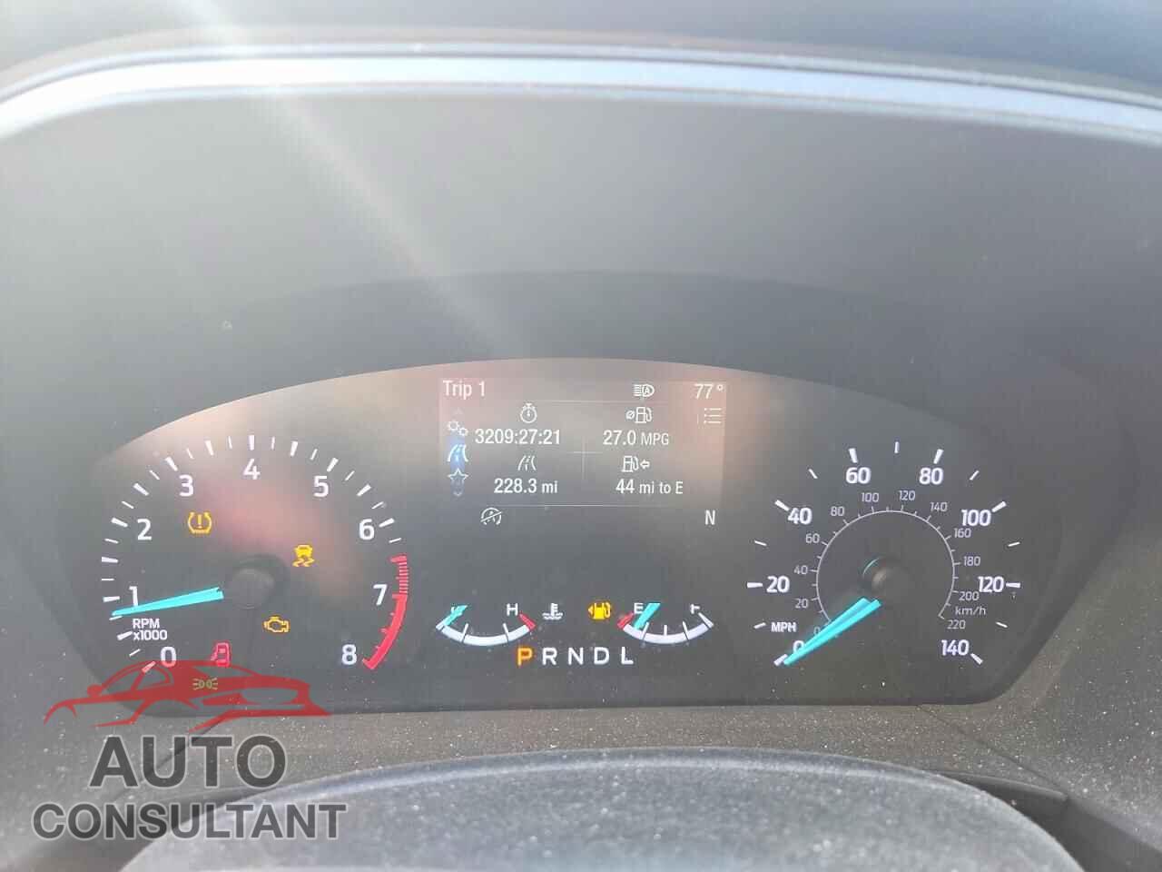 FORD ESCAPE 2020 - 1FMCU9F61LUA66616