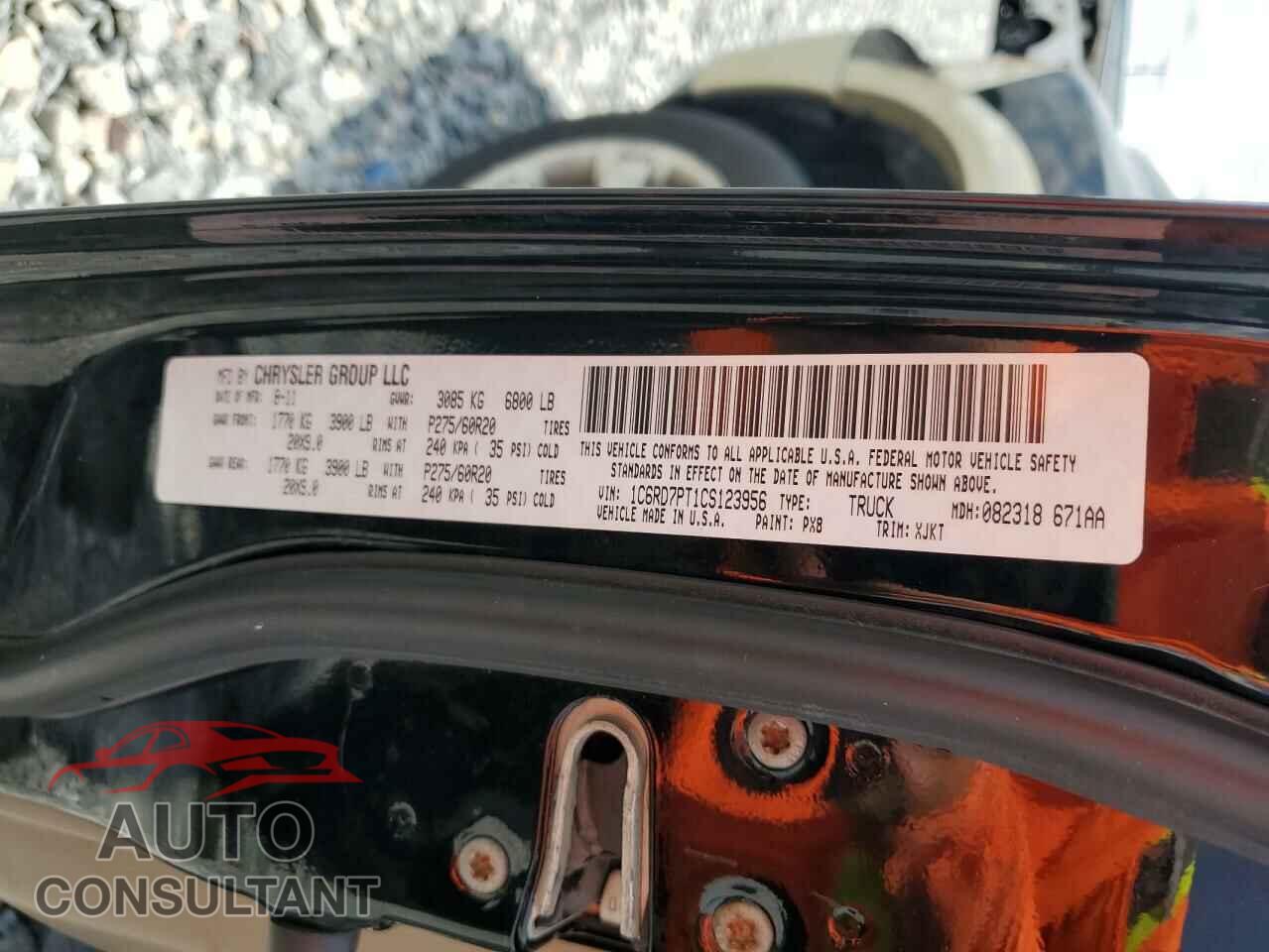DODGE RAM 1500 2012 - 1C6RD7PT1CS123956