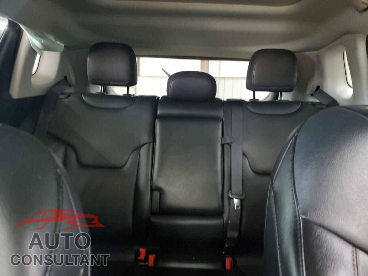 JEEP COMPASS 2021 - 3C4NJDCB5MT603624