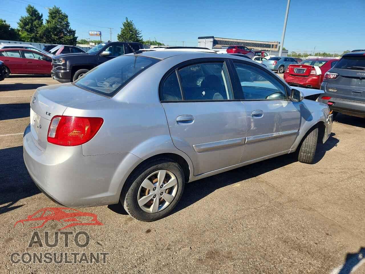 KIA RIO 2011 - KNADH4A39B6921267