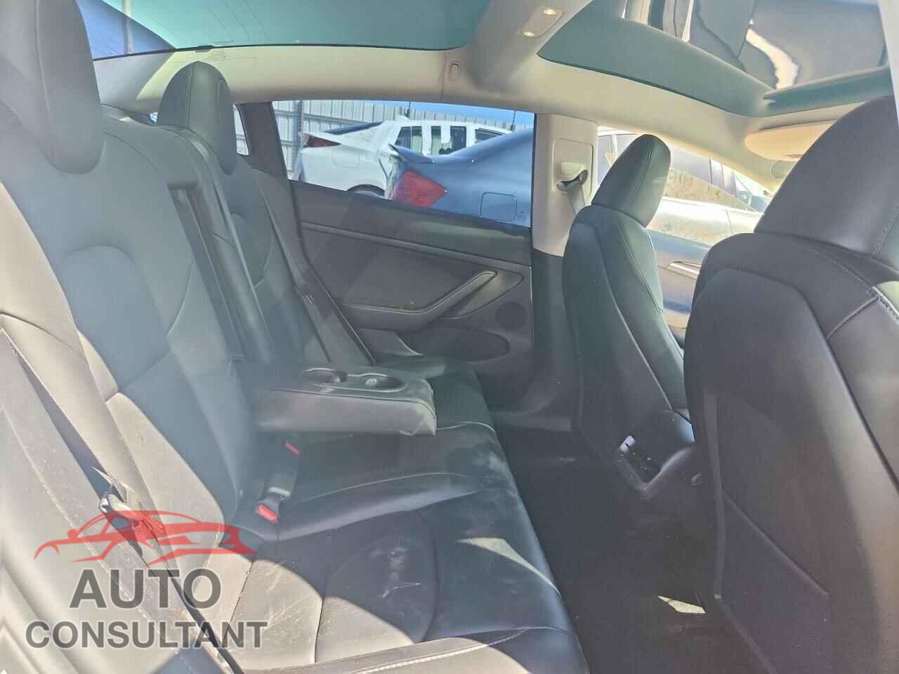 TESLA MODEL 3 2023 - 5YJ3E1EC7PF577787