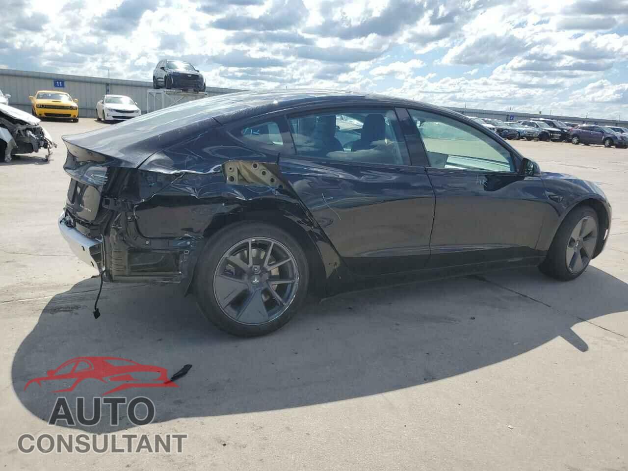 TESLA MODEL 3 2022 - 5YJ3E1EB5NF239955