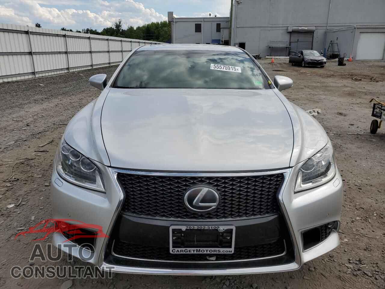 LEXUS LS460 2017 - JTHCL5EFXH5028402