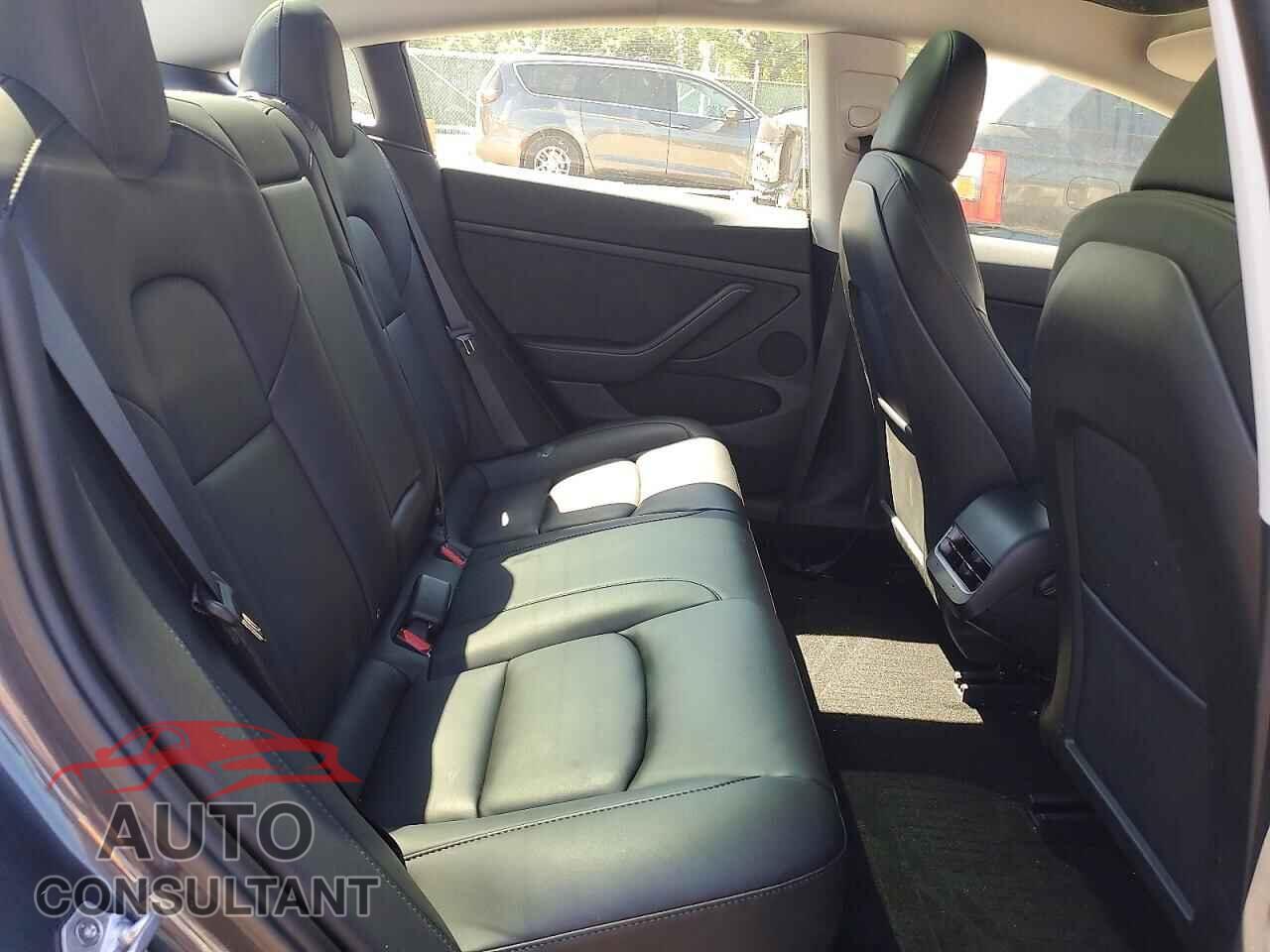TESLA MODEL 3 2023 - 5YJ3E1EA6PF610258