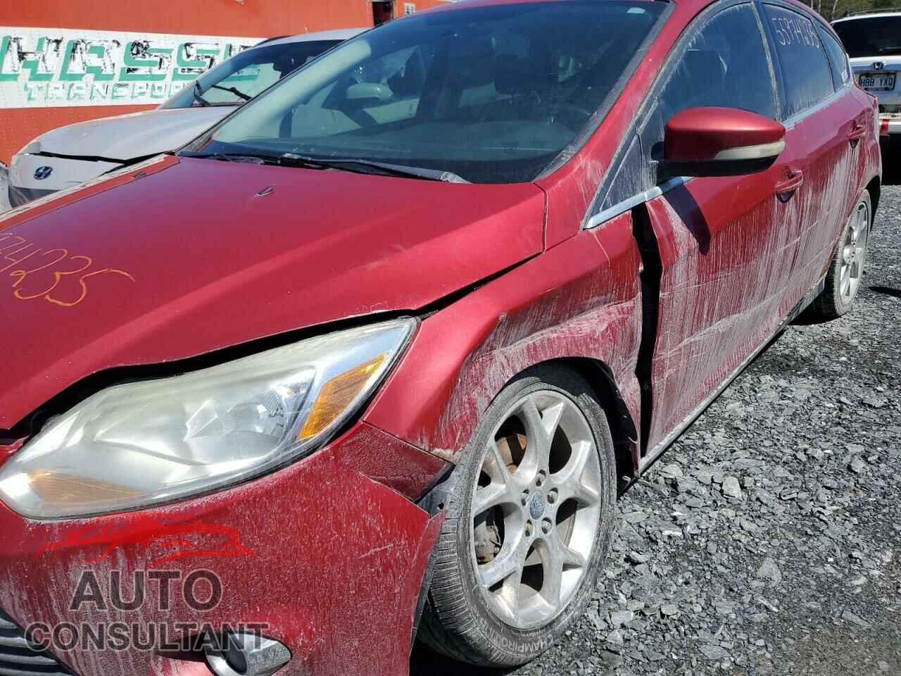 FORD FOCUS 2012 - 1FAHP3M22CL376512