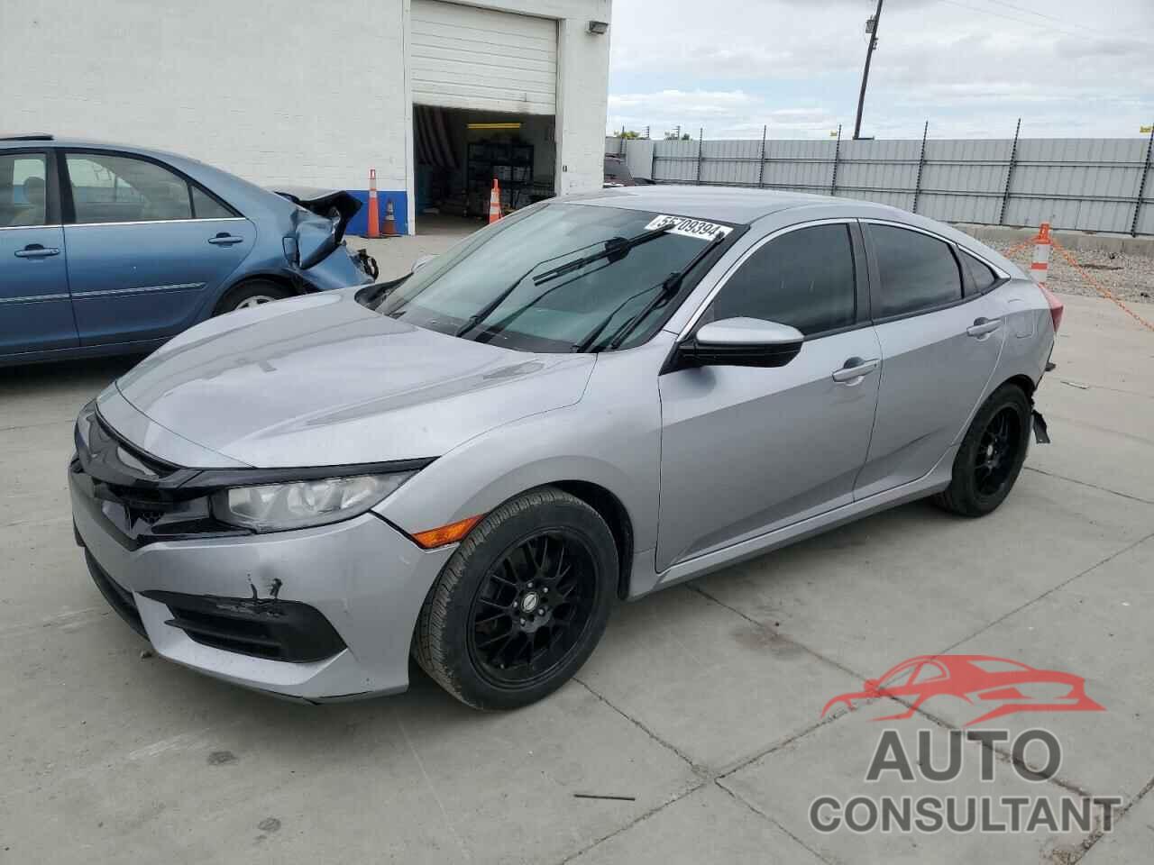 HONDA CIVIC 2018 - 2HGFC2E56JH565790