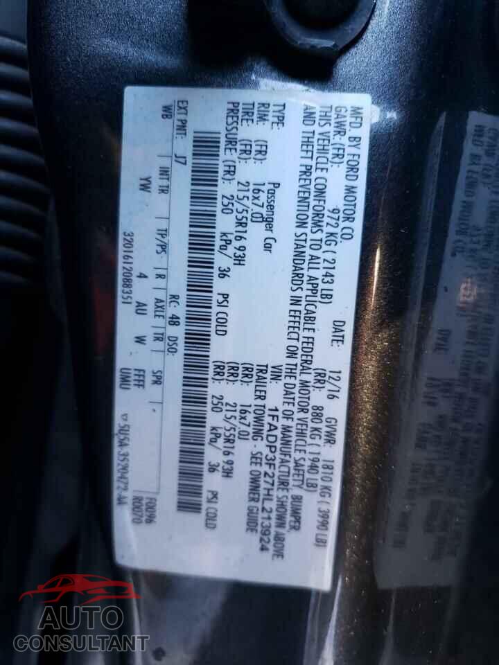 FORD FOCUS 2017 - 1FADP3F27HL213924