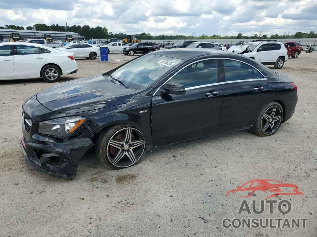 MERCEDES-BENZ CLA-CLASS 2015 - WDDSJ4GB9FN271368