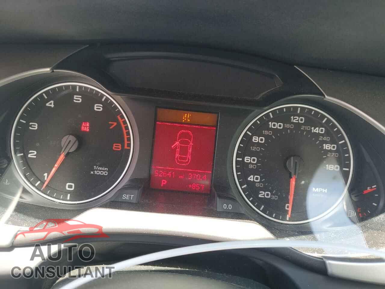 AUDI A4 2012 - WAUFFAFL3CA084178