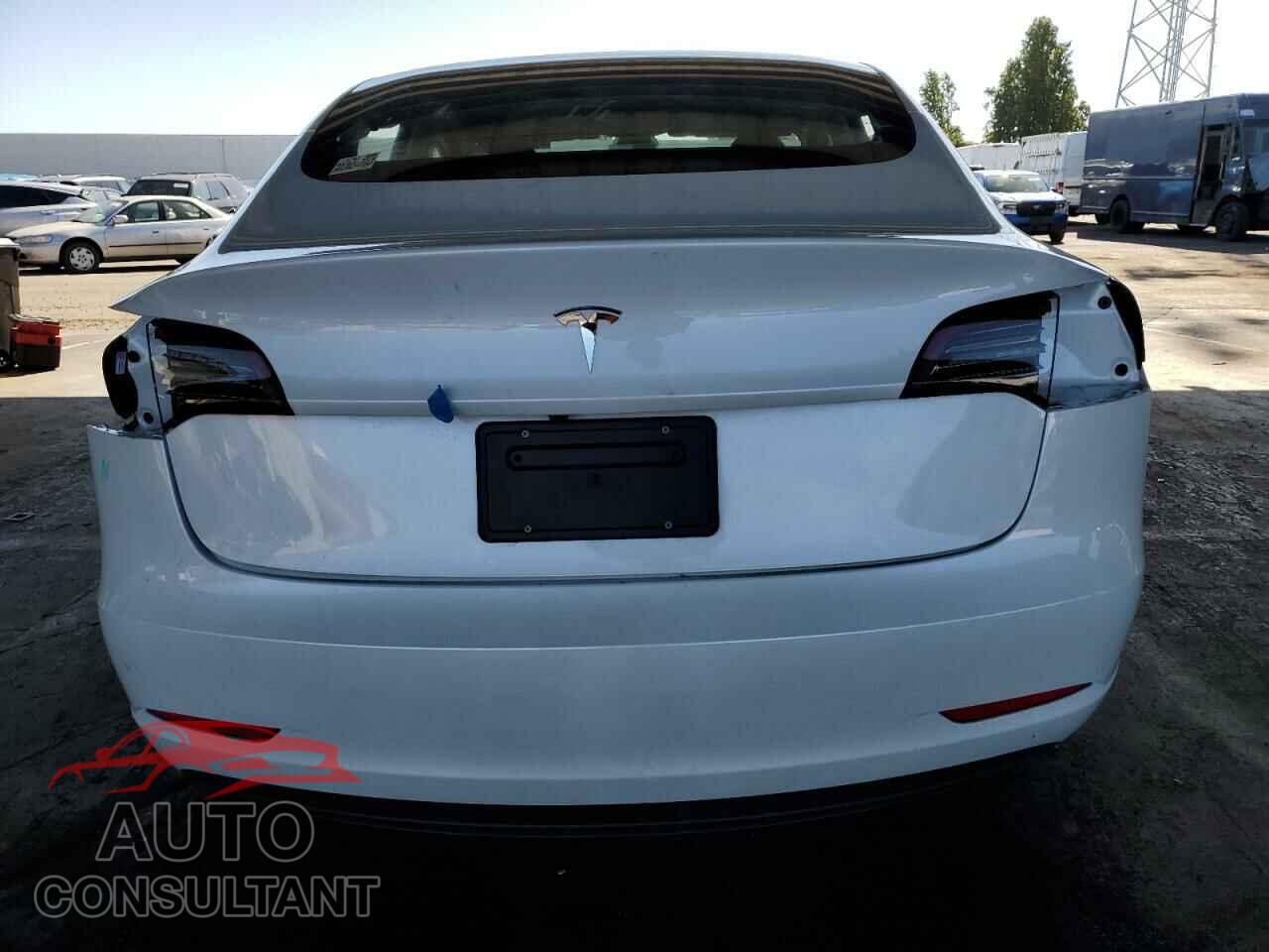 TESLA MODEL 3 2023 - 5YJ3E1EA3PF712455