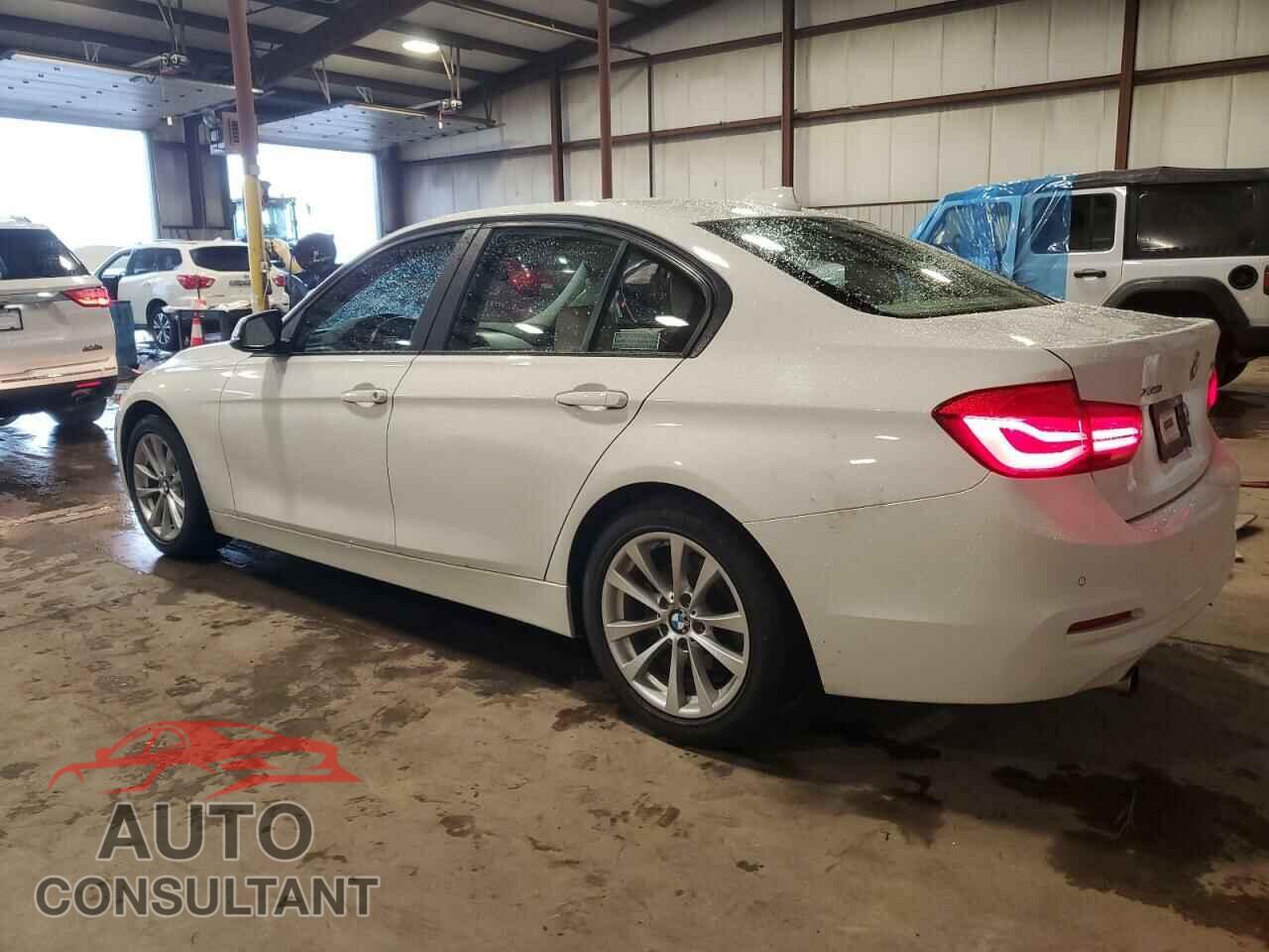 BMW 3 SERIES 2016 - WBA8A3C59GK551242