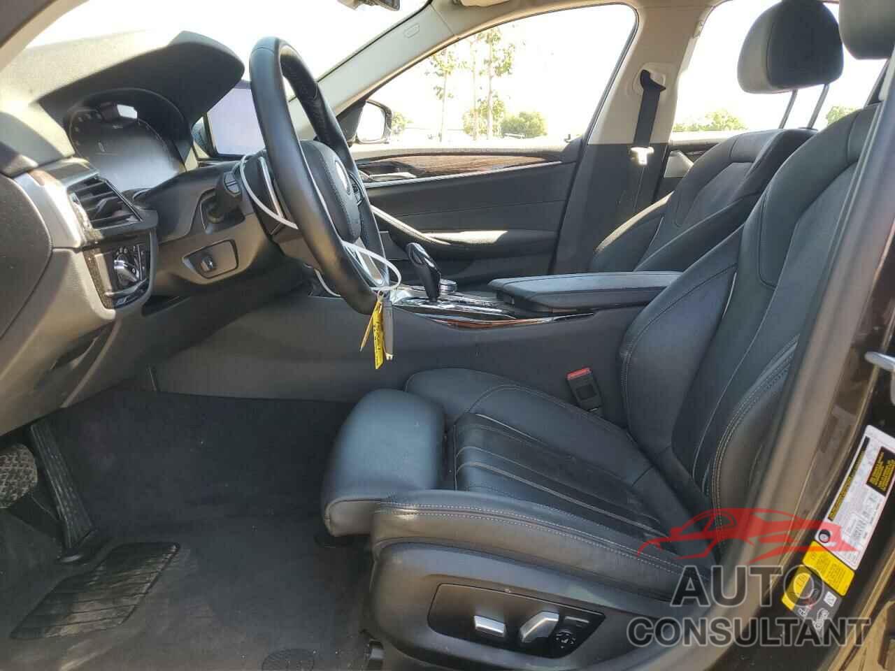 BMW 5 SERIES 2022 - WBA33AG08NCH70842