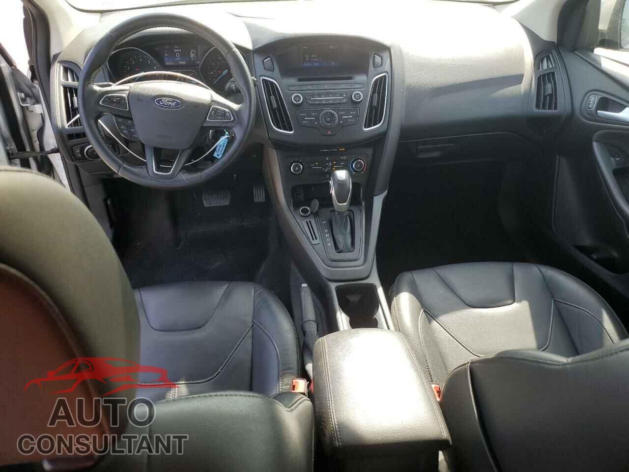 FORD FOCUS 2016 - 1FADP3K23GL222902