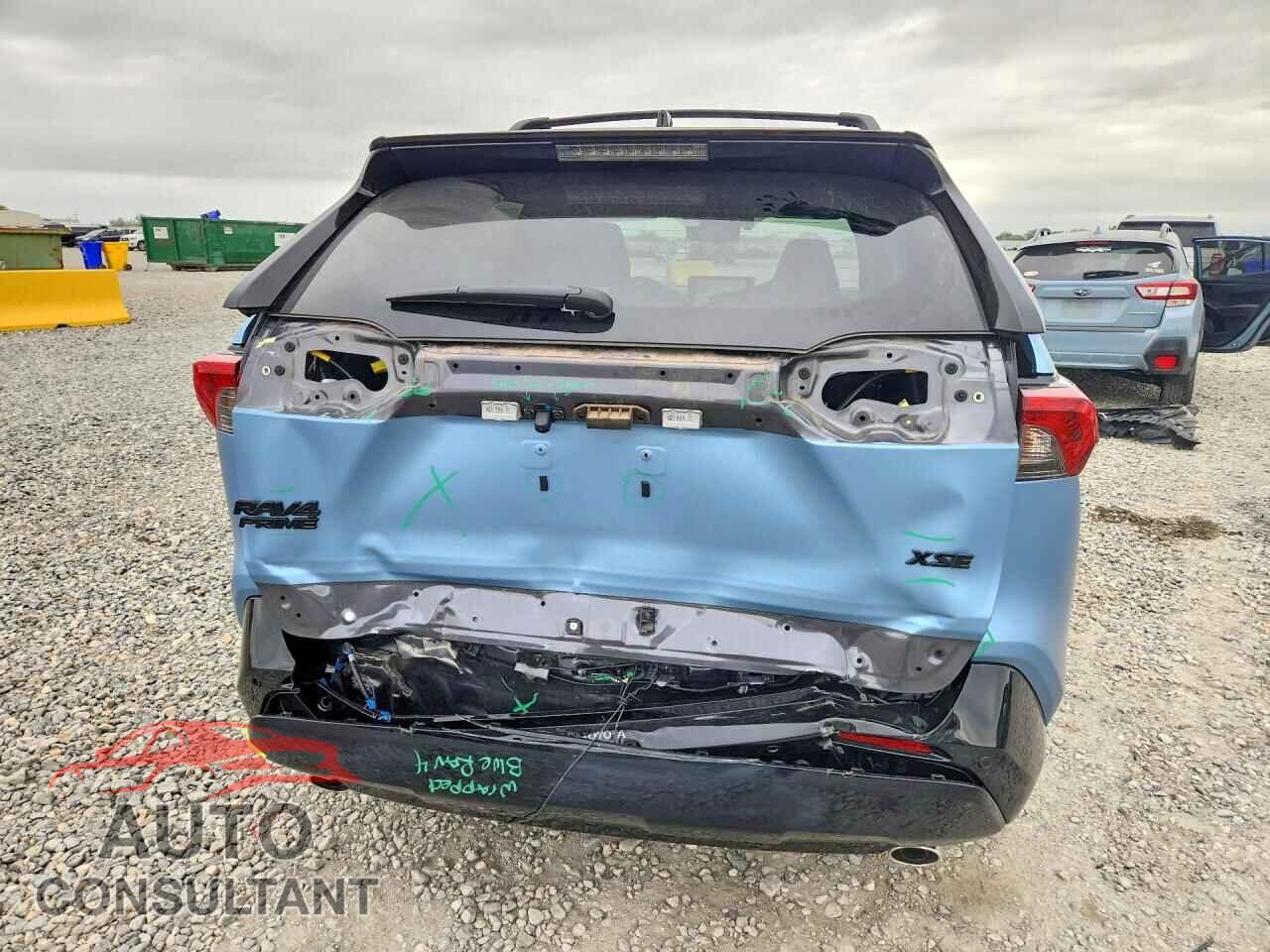 TOYOTA RAV4 2024 - JTMFB3FV1RD191295