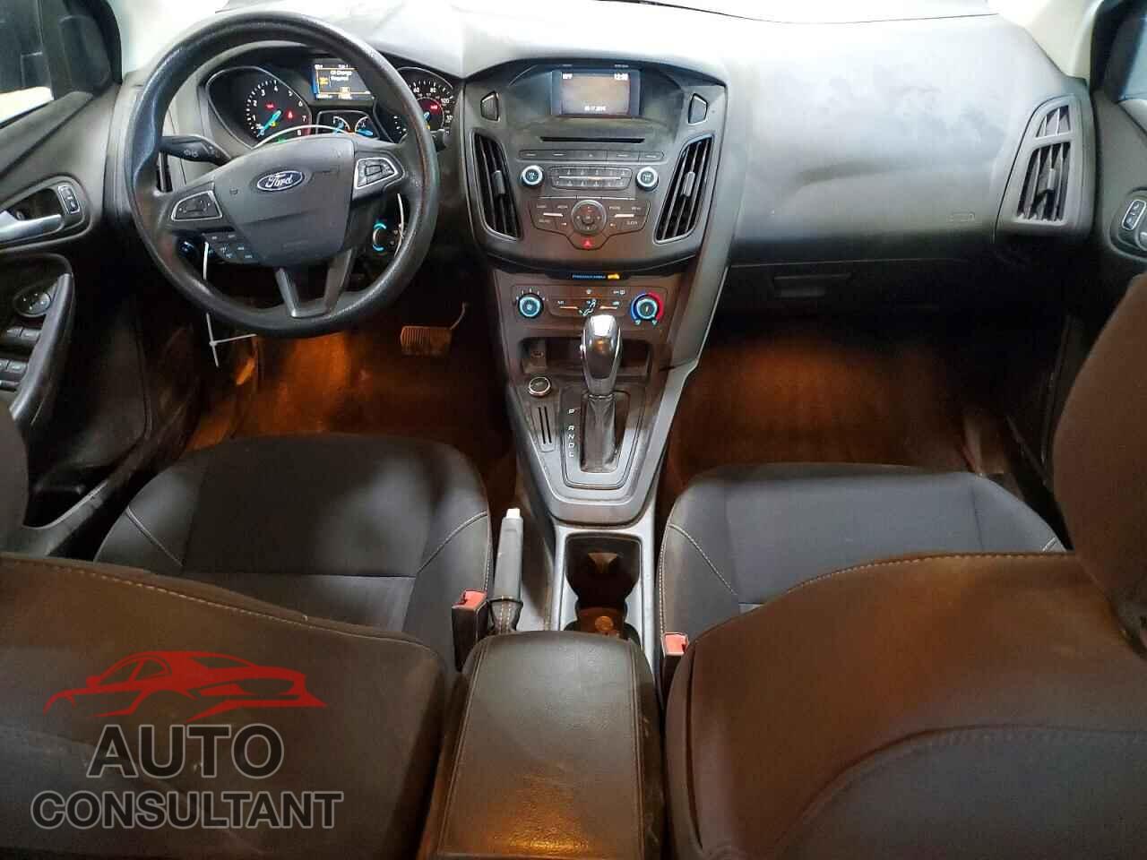 FORD FOCUS 2016 - 1FADP3F26GL373744