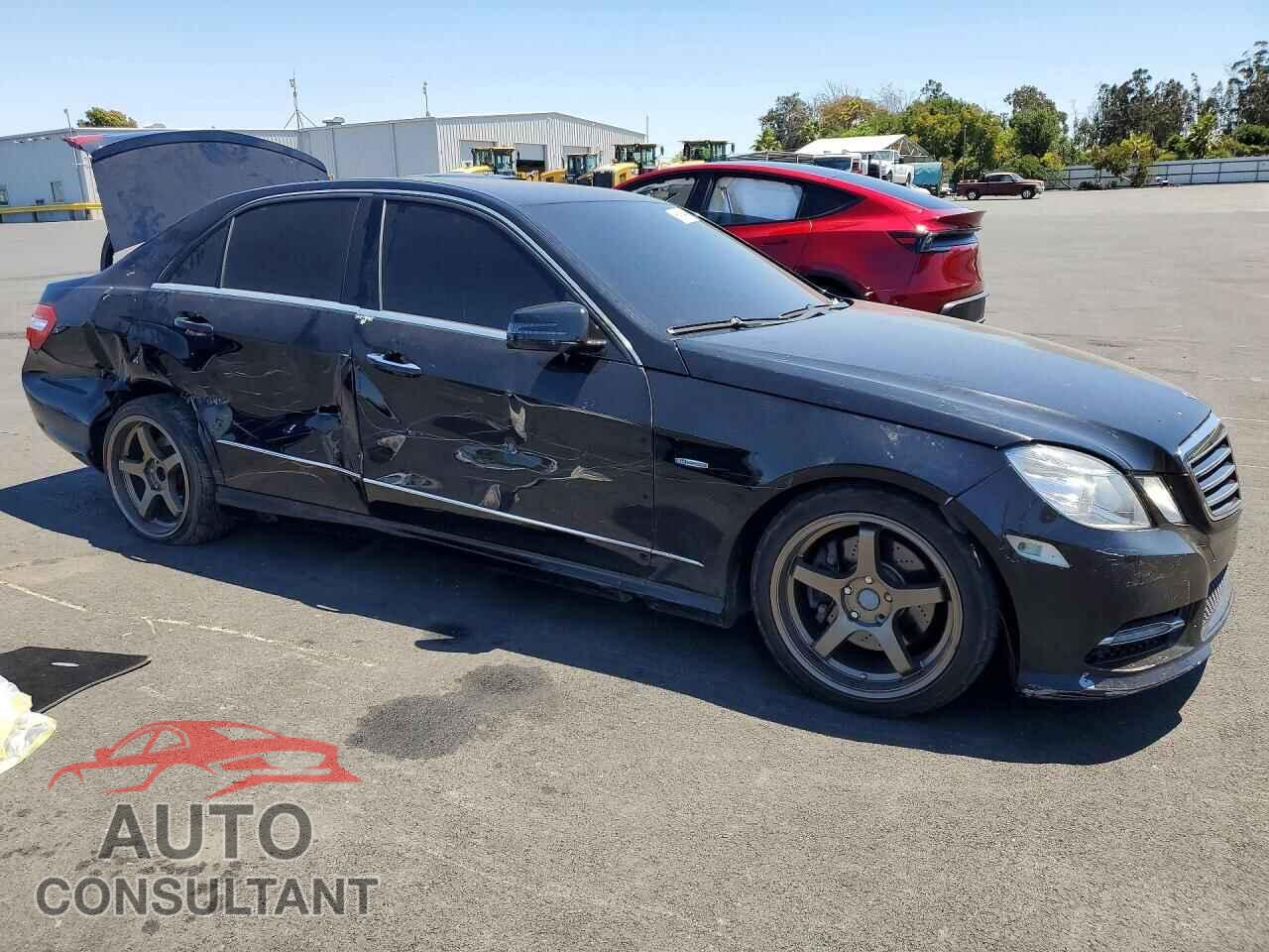 MERCEDES-BENZ E-CLASS 2012 - WDDHF5KB4CA604765