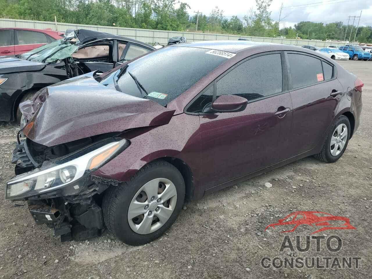 KIA FORTE 2018 - 3KPFK4A72JE258908