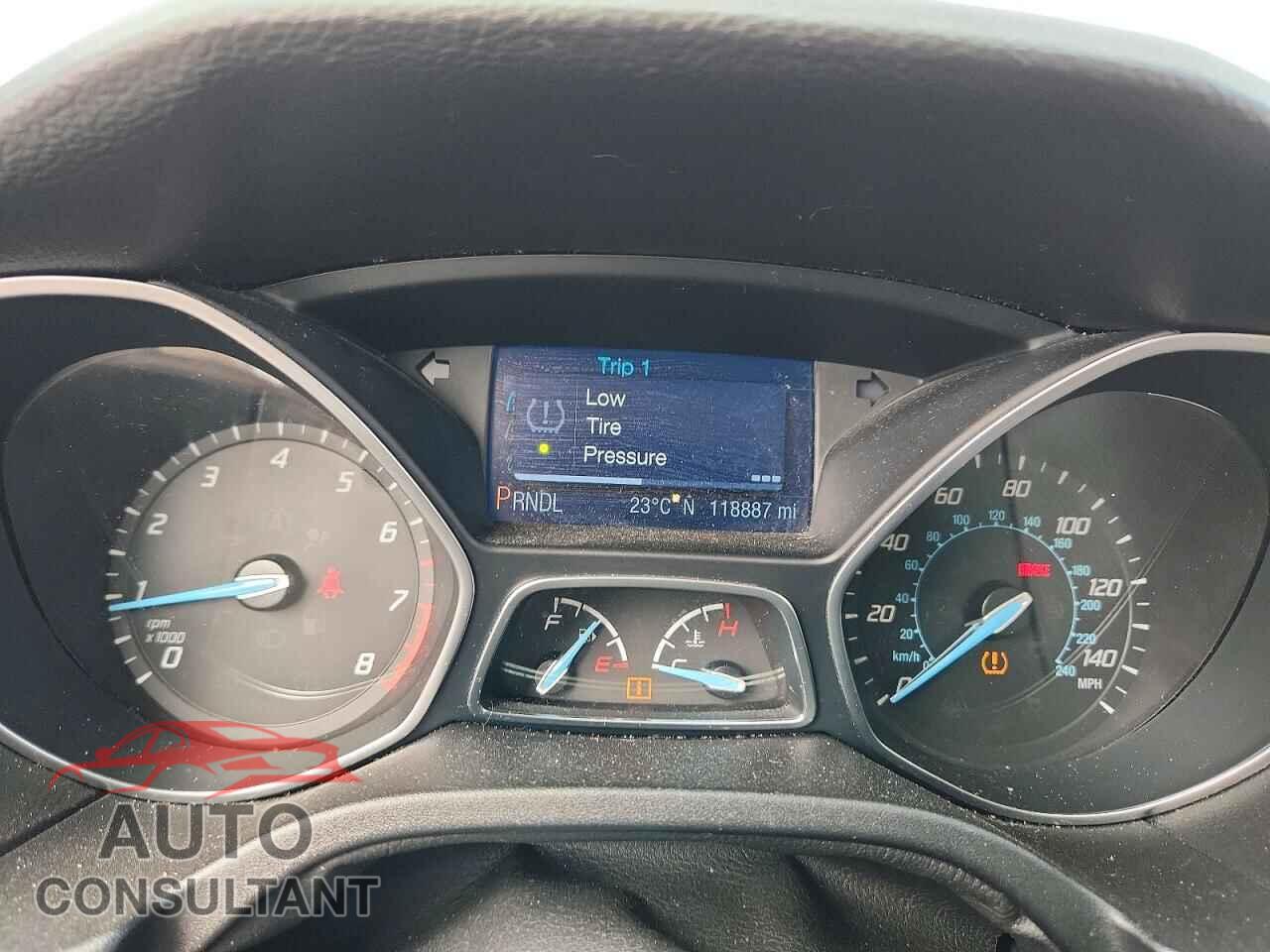 FORD FOCUS 2013 - 1FADP3F28DL373398