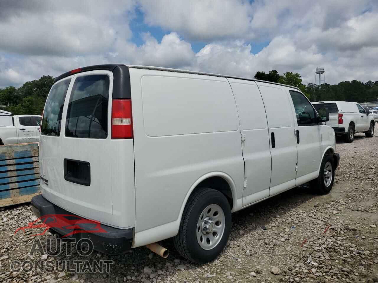 CHEVROLET EXPRESS 2014 - 1GCSGAFX9E1178960