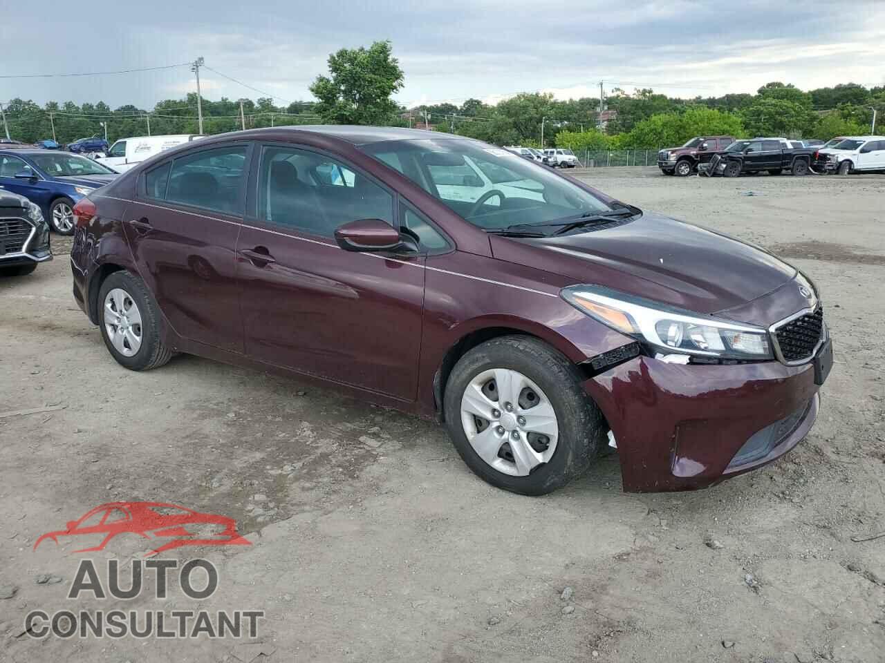 KIA FORTE 2018 - 3KPFL4A74JE190656