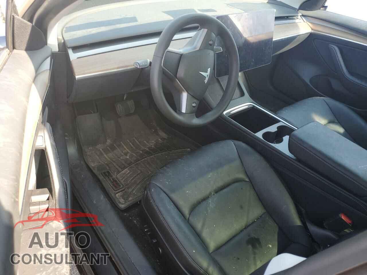 TESLA MODEL 3 2022 - 5YJ3E1EB8NF359622