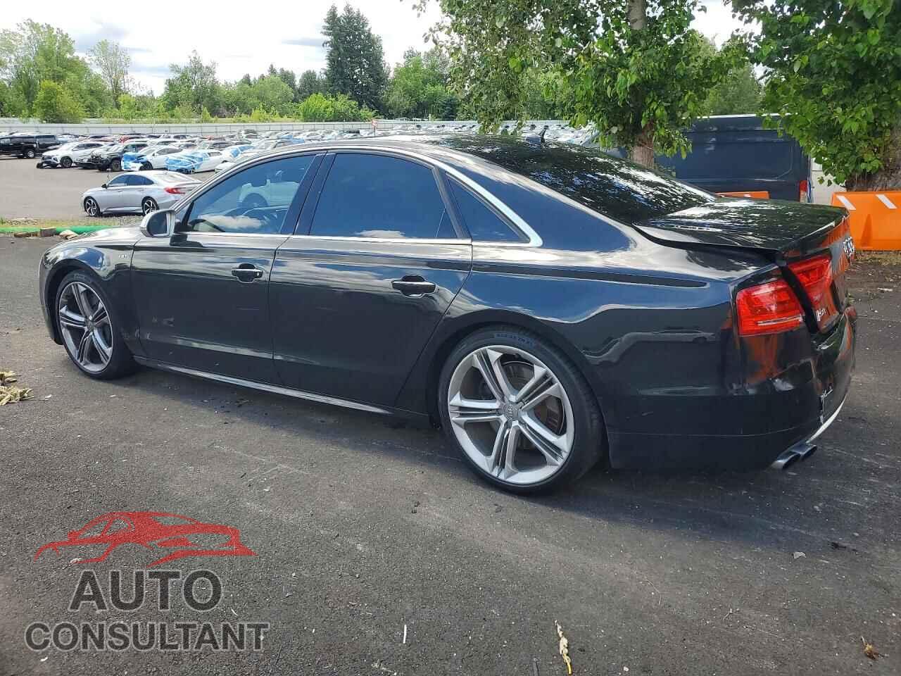 AUDI S8 2013 - WAUD2AFD1DN026673