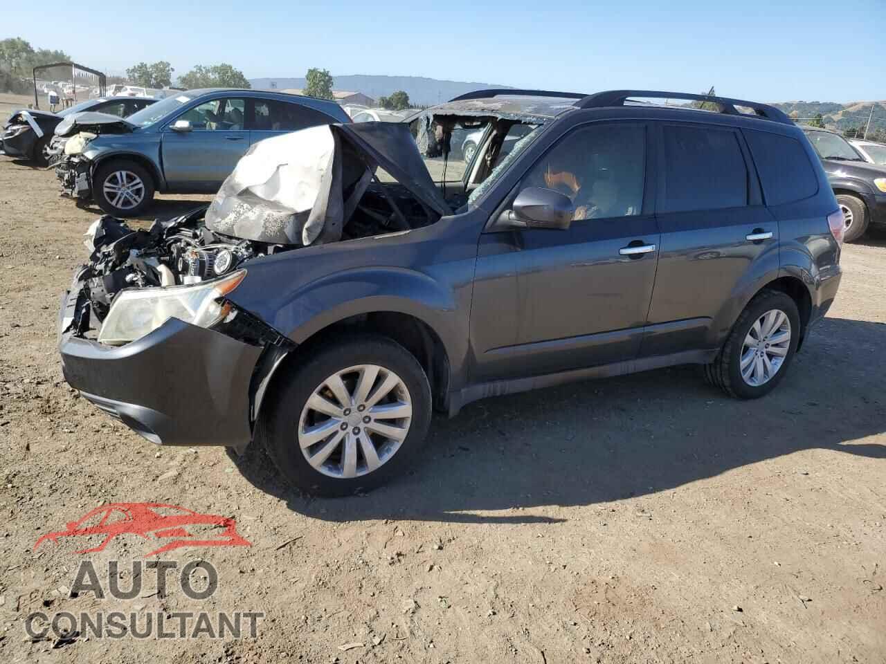 SUBARU FORESTER 2013 - JF2SHAEC2DH402251