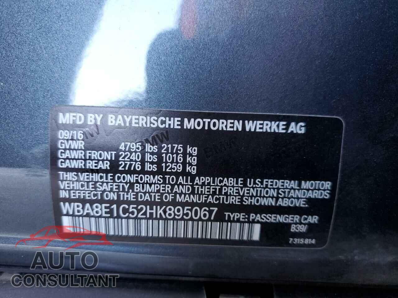 BMW 3 SERIES 2017 - WBA8E1C52HK895067