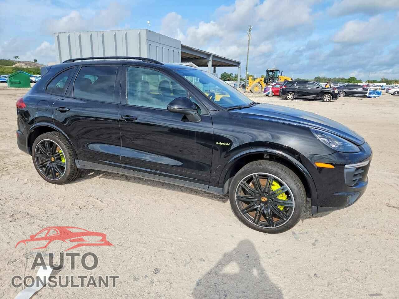 PORSCHE CAYENNE 2017 - WP1AE2A27HLA74946
