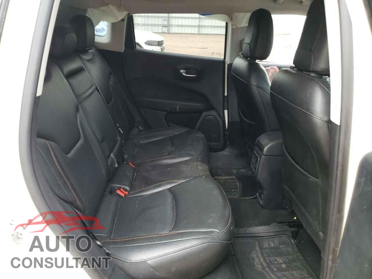 JEEP COMPASS 2019 - 3C4NJDCB6KT650027