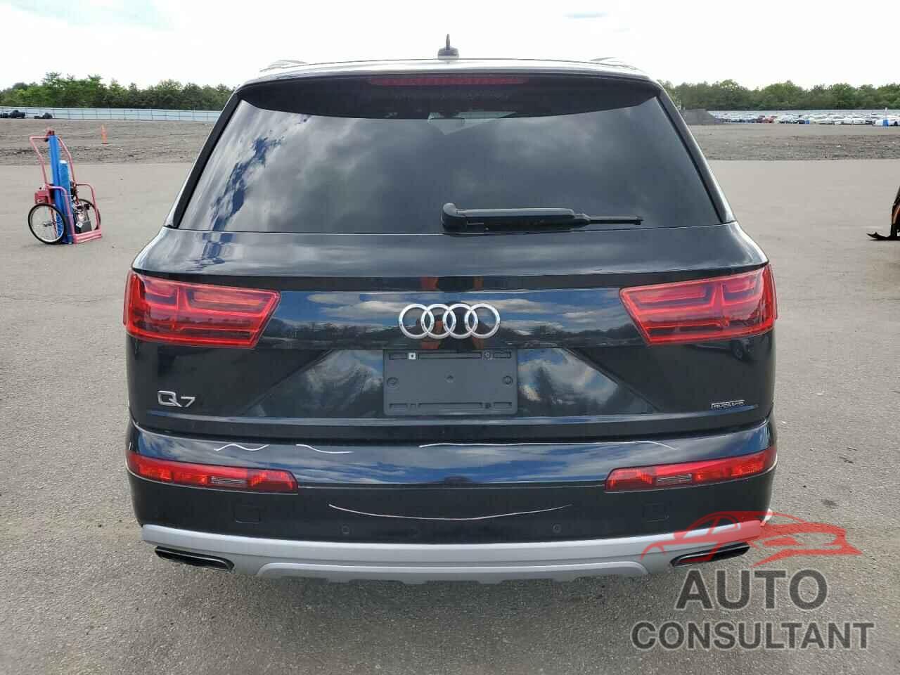 AUDI Q7 2017 - WA1LHAF72HD039767