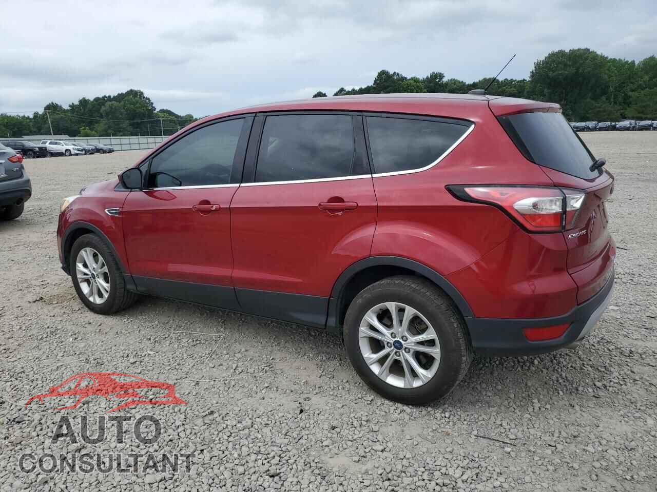 FORD ESCAPE 2017 - 1FMCU0GD1HUB73777