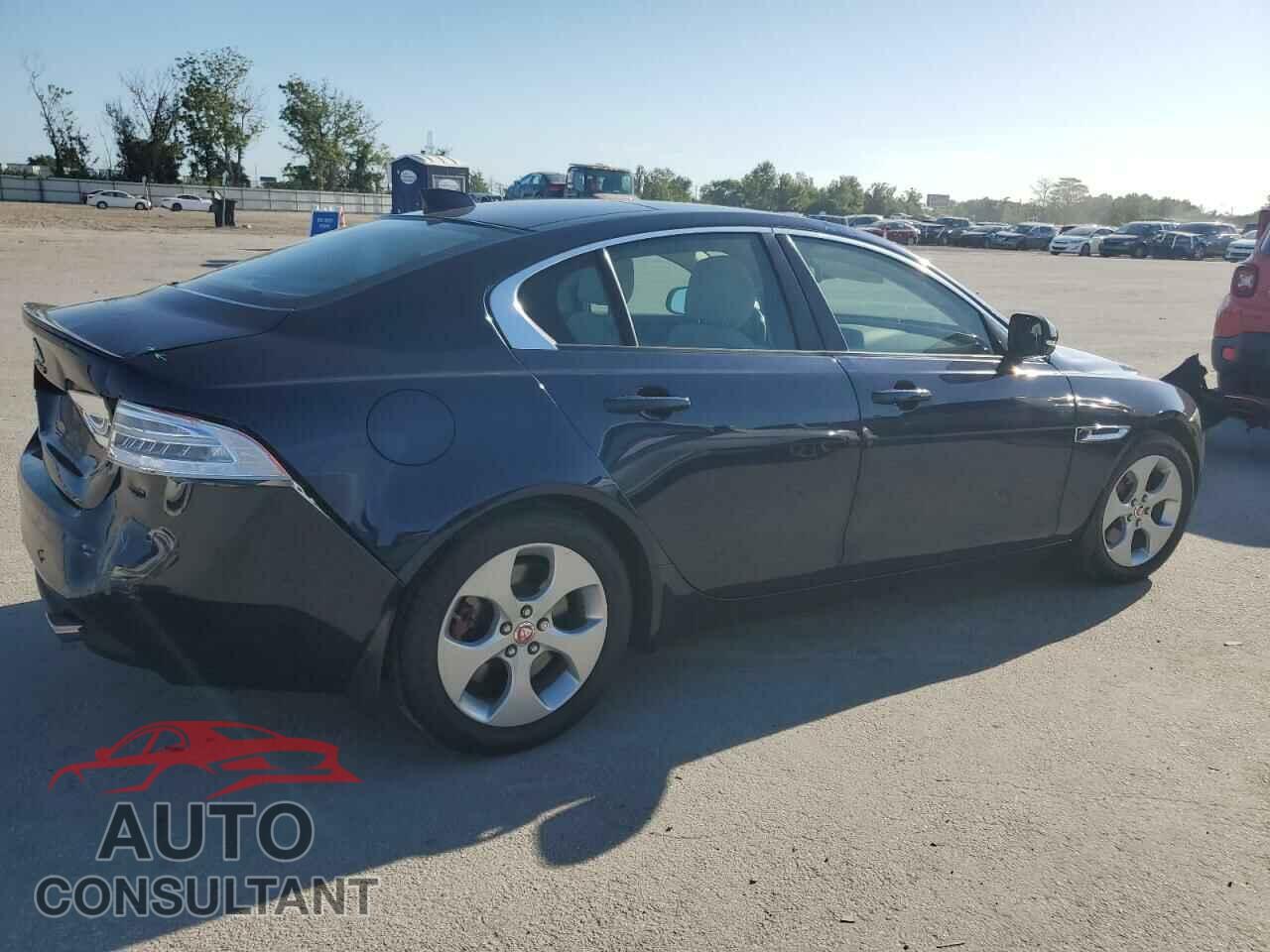 JAGUAR XE 2017 - SAJAR4BG7HA954831