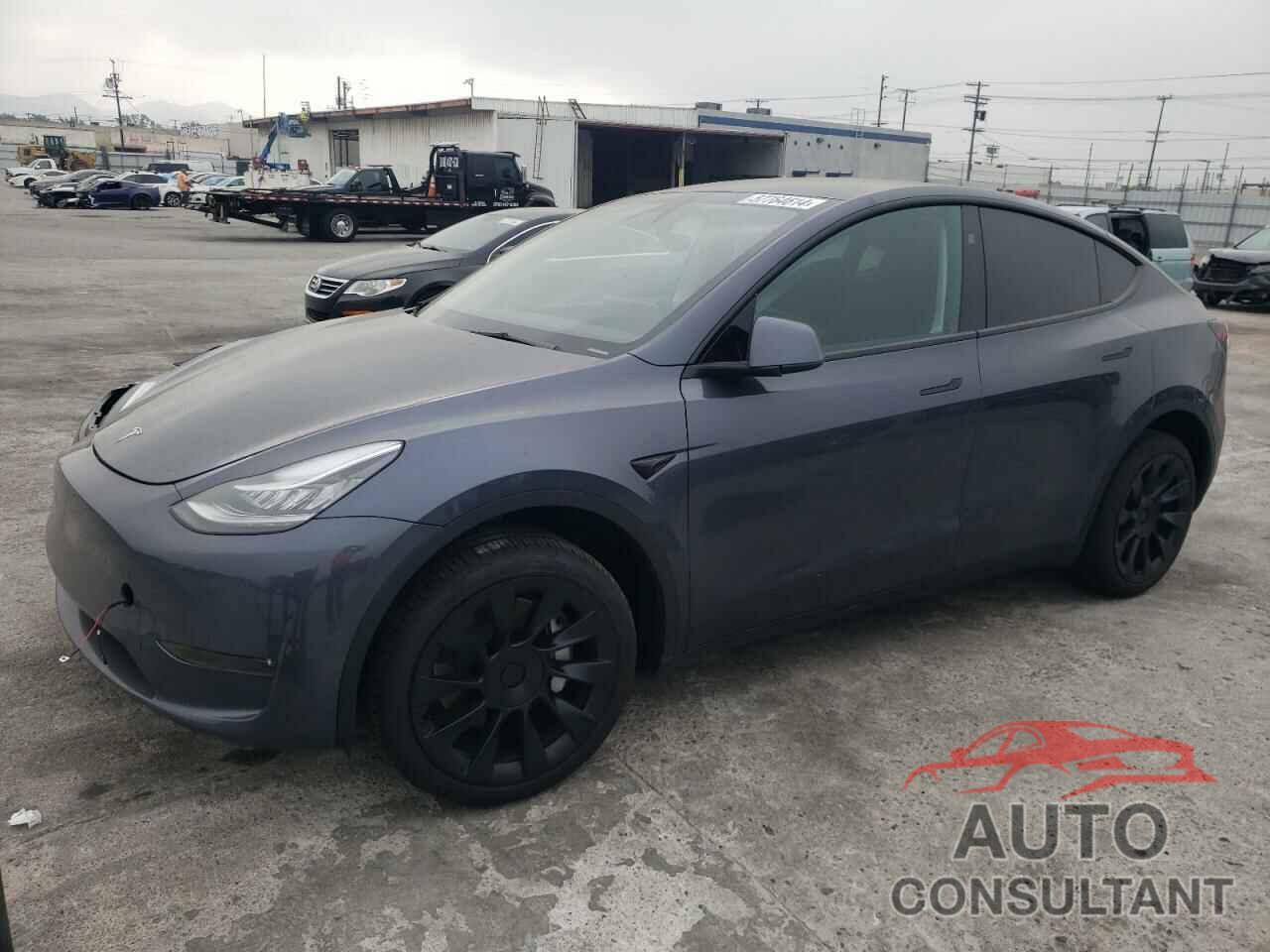 TESLA MODEL Y 2023 - 7SAYGDEE5PA156685