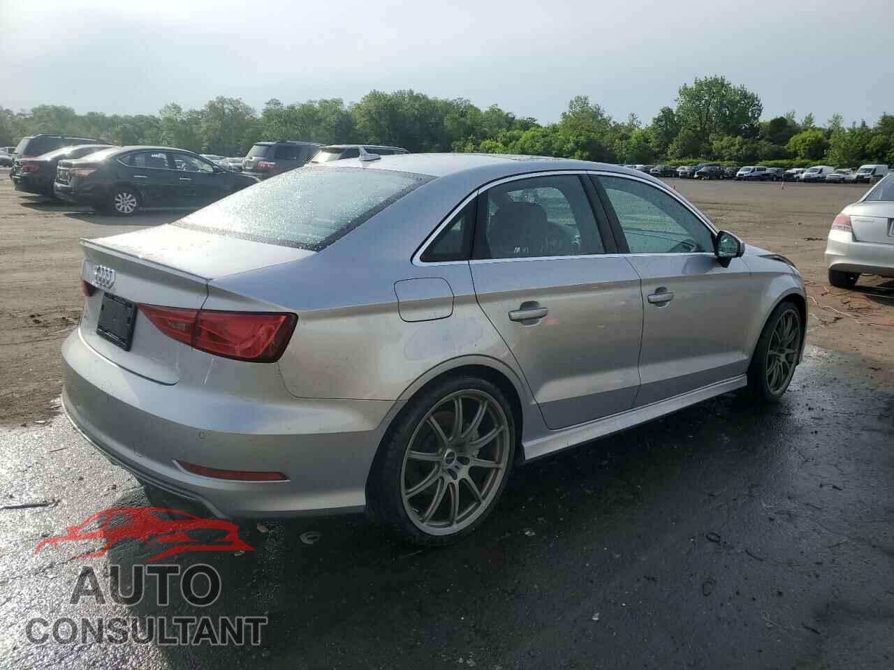 AUDI A3 2015 - WAUBFGFF7F1079534