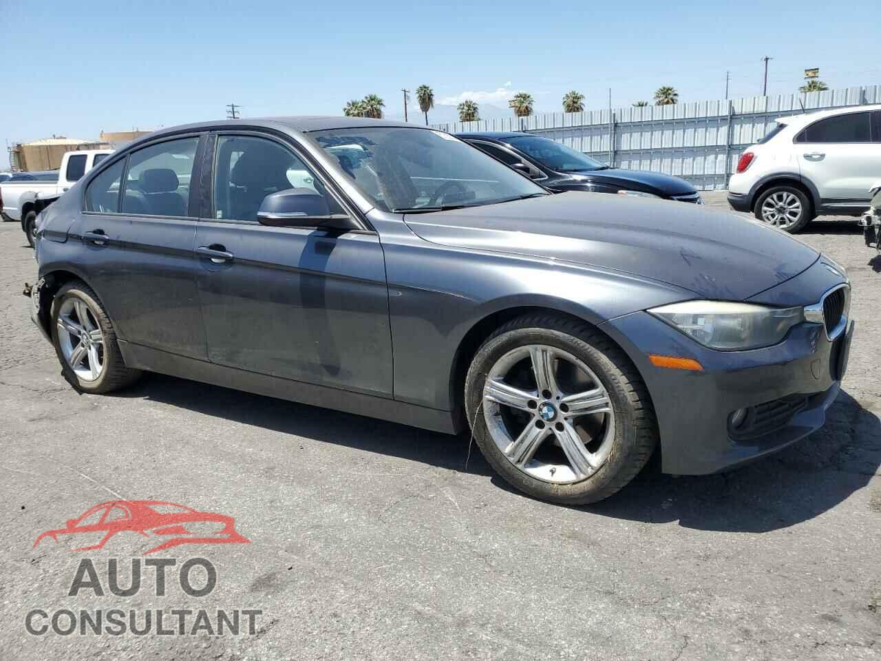 BMW 3 SERIES 2014 - WBA3B1C52EK133002