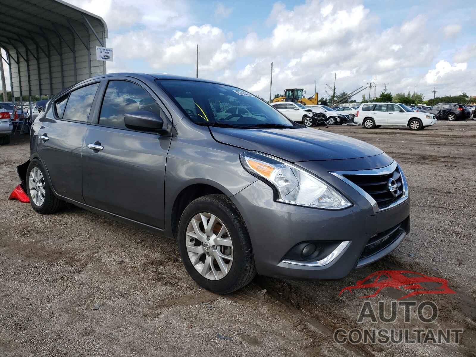 NISSAN VERSA 2018 - 3N1CN7AP3JL840686
