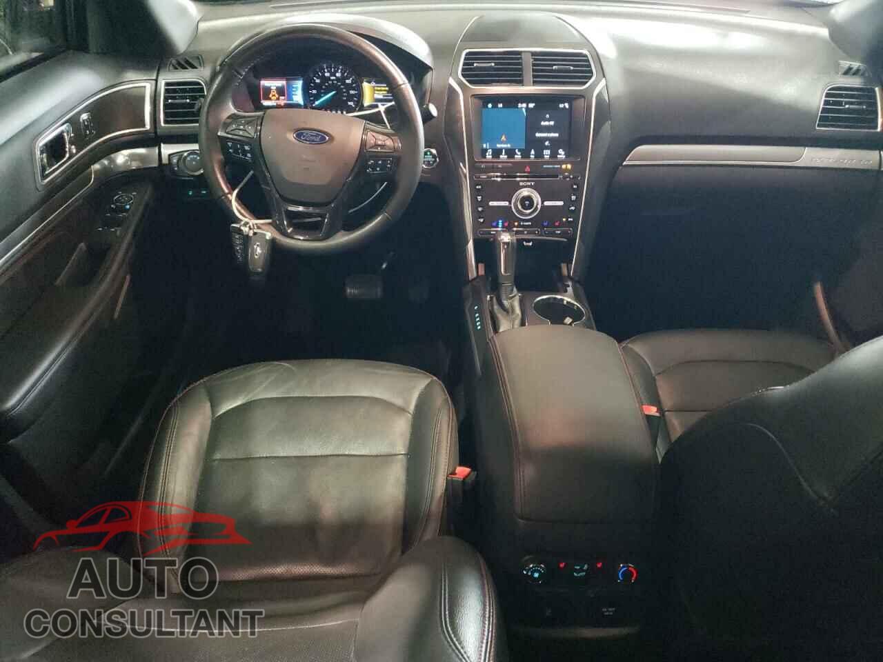 FORD EXPLORER 2018 - 1FM5K8GT2JGB06548