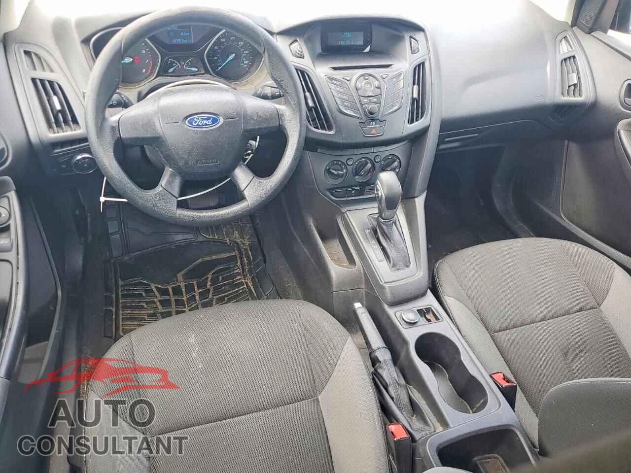 FORD FOCUS 2014 - 1FADP3E20EL223062
