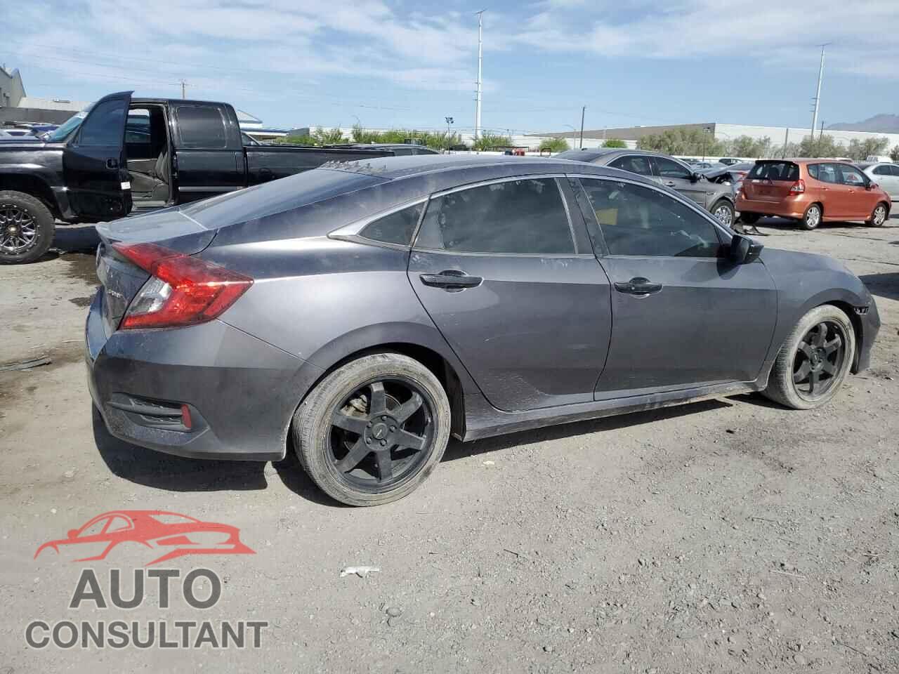 HONDA CIVIC 2019 - 2HGFC2F82KH582435